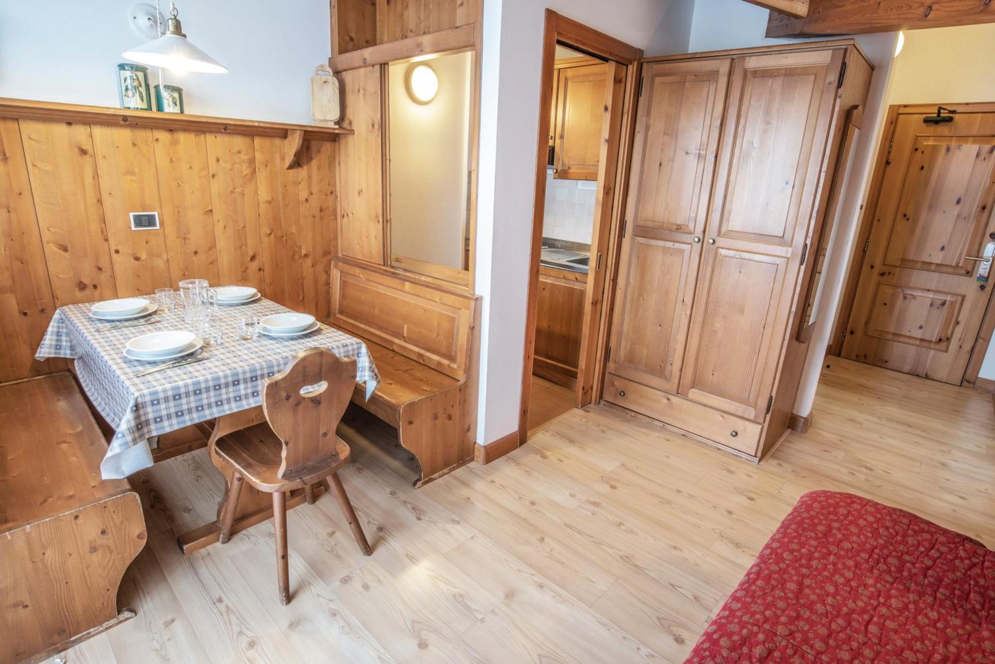Sporting Aparthotel Sankt Martin am Sismunthbach Exterior foto